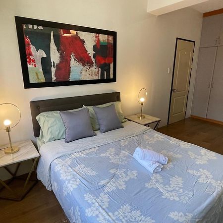 Spacious 1 Bedroom Unit Forbeswood Heights Taguig Extérieur photo